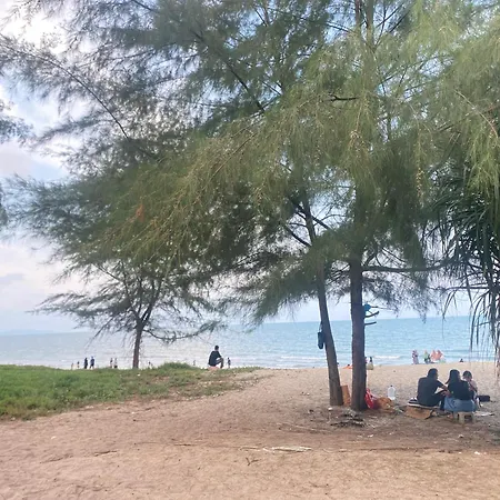 Sutra Impian Seaview Sutra Villa 2 Kuantan Exterior photo